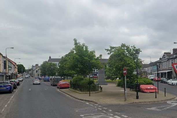 ‘Offensive’ sign urging business boycott in NI town over flags is reported to PSNI