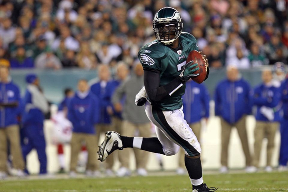 Michael Vick: Eagles QB's Journey from Prison to the Pro Bowl - TIME