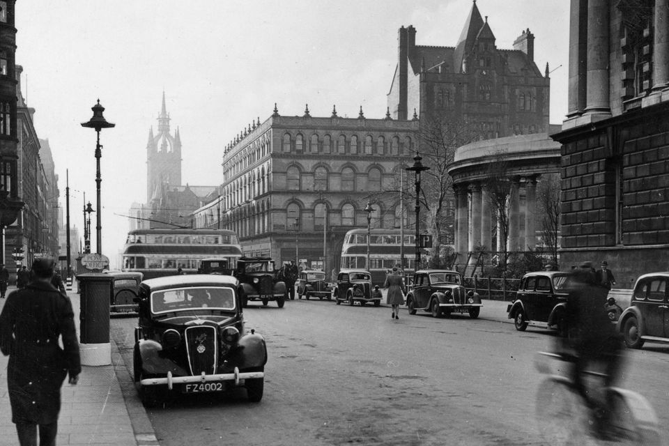 Donegall Square South and West. Belfast  3/11/1942
BELFAST TELEGRAPH COLLECTION/NMNI