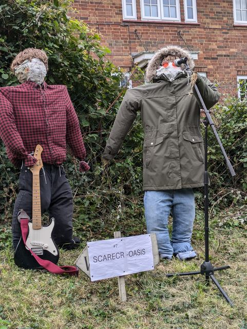 ‘Scarecr-Oasis’ scarecrow (Great Paxton Scarecrow Festival/PA)