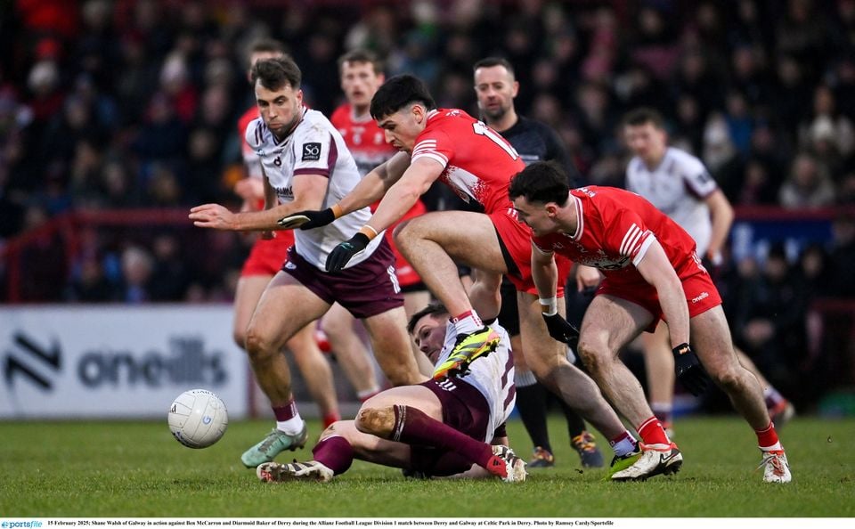 Galway's Shane Walsh competes with Derry's Ben McCarron and Diarmuid Baker