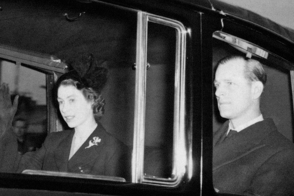 King George VI Dies; Elizabeth Becomes Queen of England