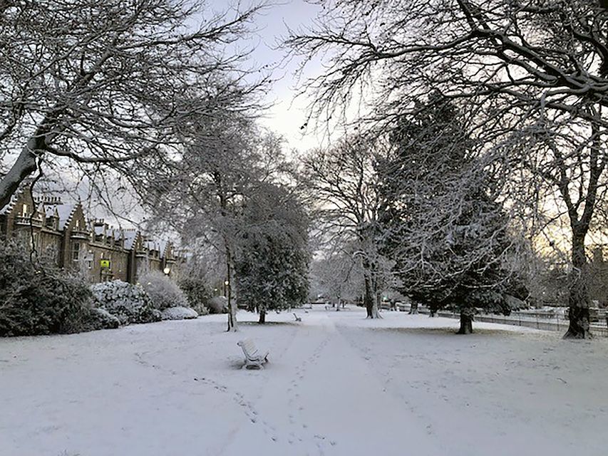 Wintry scenes in Aberdeen as weather warnings were issued ahead of the weekend (Beth Edmonston/PA)