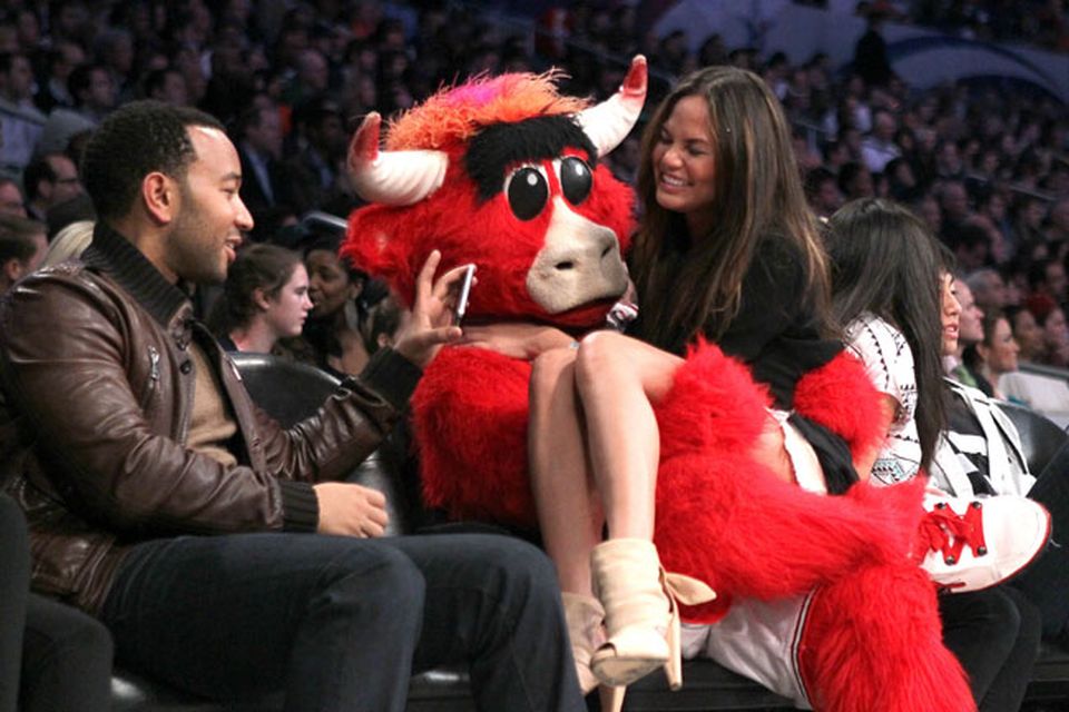 Chicago Bulls mascot Benny the Bull dances with a fan during the NBA  News Photo - Getty Images