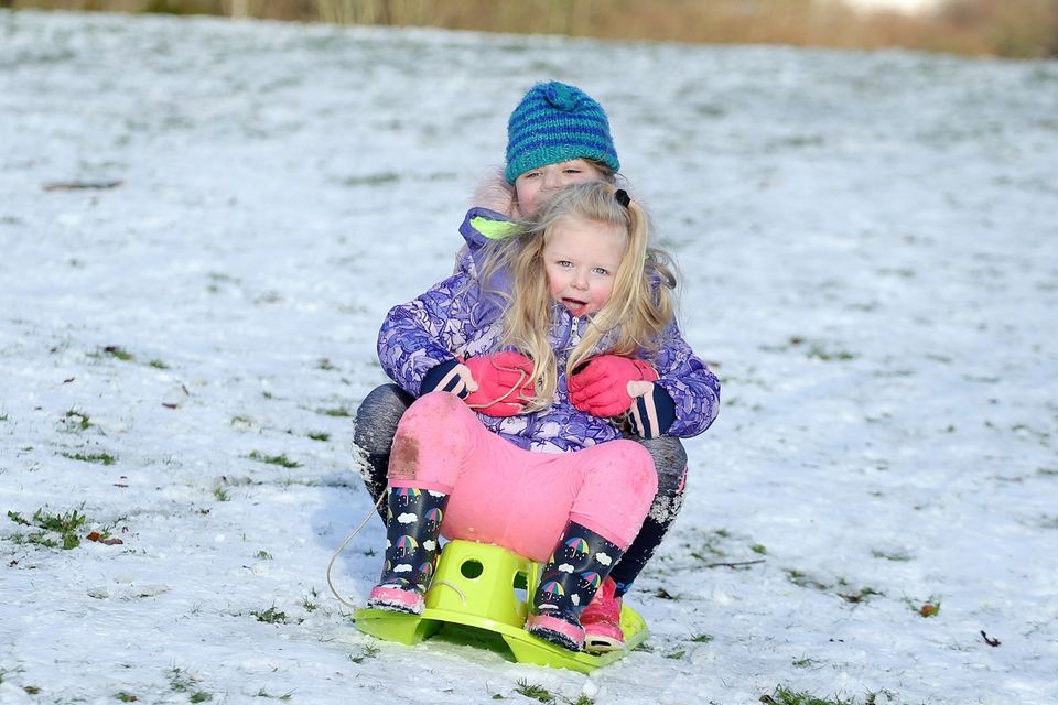 Press Eye Belfast - Northern Ireland 10th December 2017

Faith Adams(4) and Gracie Worth(7) enjoy the snow at Stormont in east Belfast as it continues to lie across Northern Ireland.

Picture by Jonathan Porter/PressEye.com