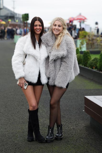 Oliwia Kozlowska and Sophie Ellis pictured at Down Royal. Photo by Kelvin Boyes / Press Eye.