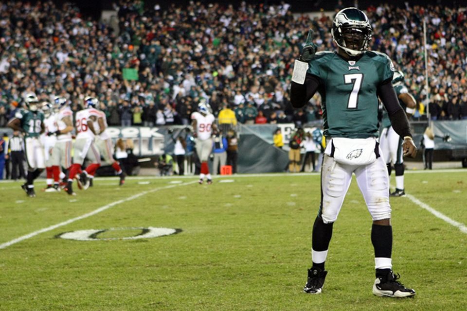 Michael Vick: Eagles QB's Journey from Prison to the Pro Bowl - TIME