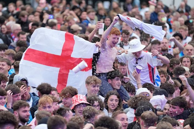 England in the Euros final: Will fans in Northern Ireland get behind their neighbours?