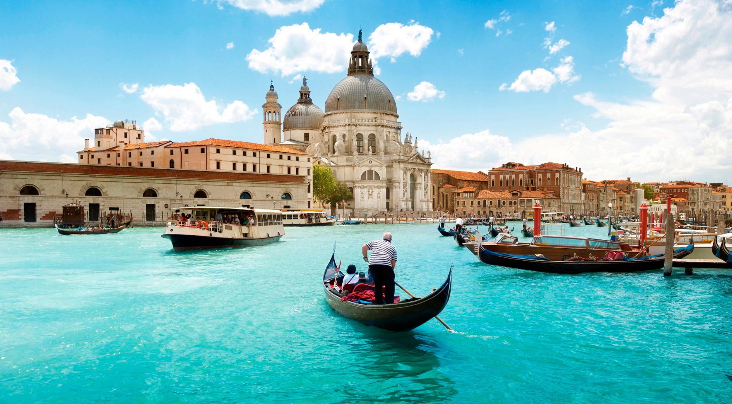 Travel Book Venice - Men - Travel