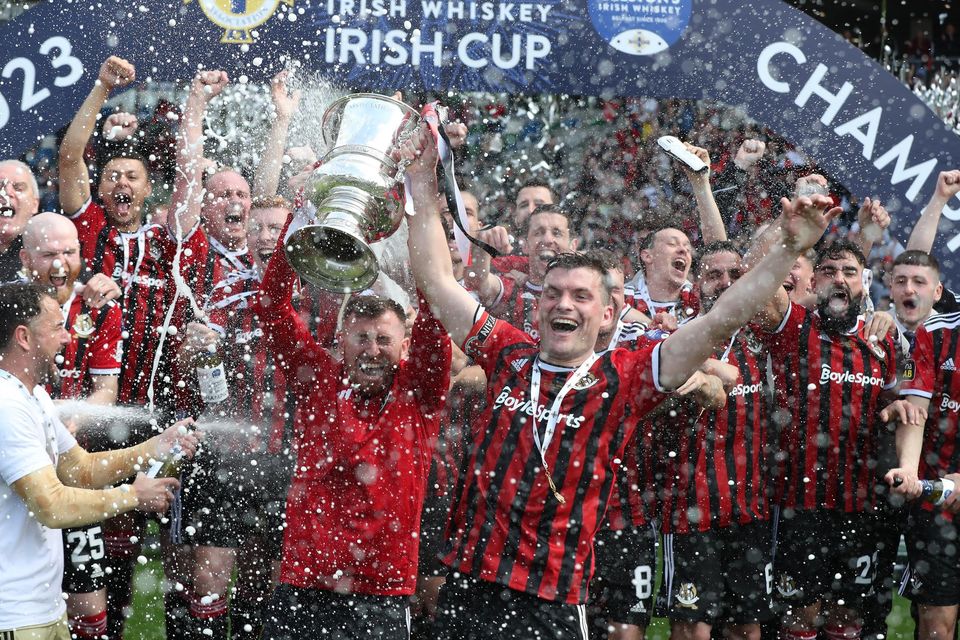 La finale de la Coupe d'Irlande de cette année entre Crusaders et Blemina United a eu lieu dimanche