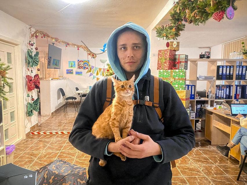 Vladislav Duda with Peach (Salvamont Maramures/AP)