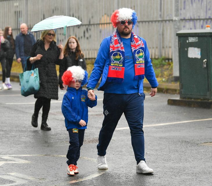 PACEMAKER PRESS BELFAST 04-05-24
Clearer Water Irish Cup Final
Cliftonville v Linfield
Fans of Cliftonville and Linfield before this Afternoon’s game at NFS @ Windsor Park, Belfast.  
Photo - Andrew McCarroll/ Pacemaker Press