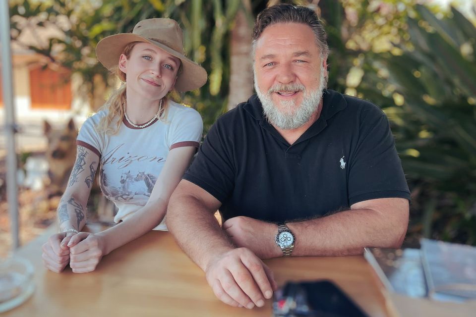 Janet Devlin and Russell Crowe