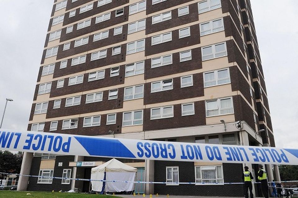 Clyde court shop flats leeds