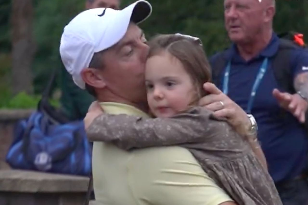 BMW PGA Championship: Rory McIlroy comforted by daughter Poppy and wife ...