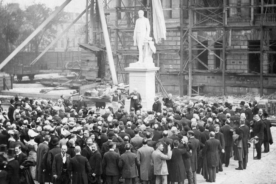 Belfast City Hall.  Donegall Square. Under construction in 1903. The Earl of Glasgow unveiling the statue of Sir Edward J Harland in the grounds of the new City Hall.
BELFAST TELEGRAPH ARCHIVE