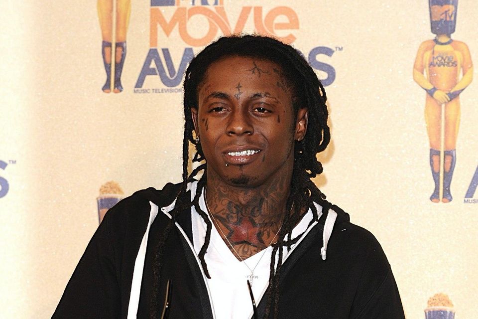 Rapper Lil Wayne admits weapon charge after search of private plane ...