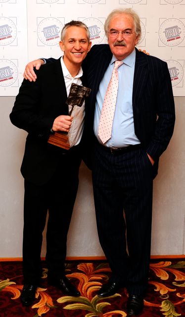 Gary Lineker (left) with Des Lynam in 2009. Ian West/PA Wire