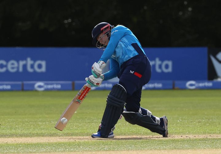 Tammy Beaumont steers England to ODI series victory over South Africa