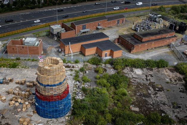 A Sinn Fein MLA has demanded that political leaders “get off their backside” and call for the removal of a bonfire from a site in south Belfast. 