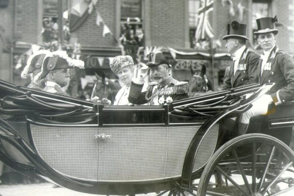 King George V, at Belfast City Hall accompanied by Queen Mary to the opening of the first Ulster Parliament. 22/6/1921.