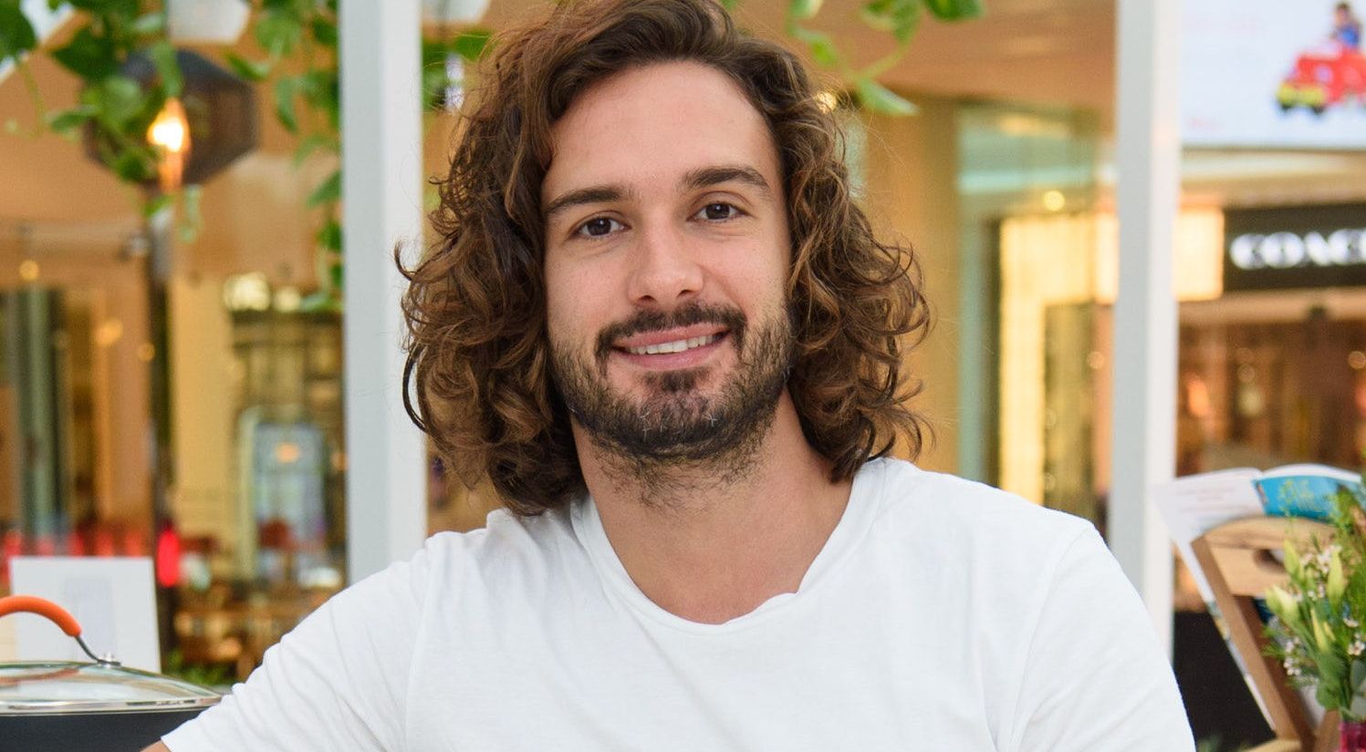 Body Coach Joe Wicks donates money from YouTube PE sessions to NHS |  