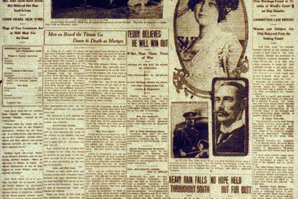 Front page of The Owensboro Daily Messenger headlining news that the Titanic had sunk.