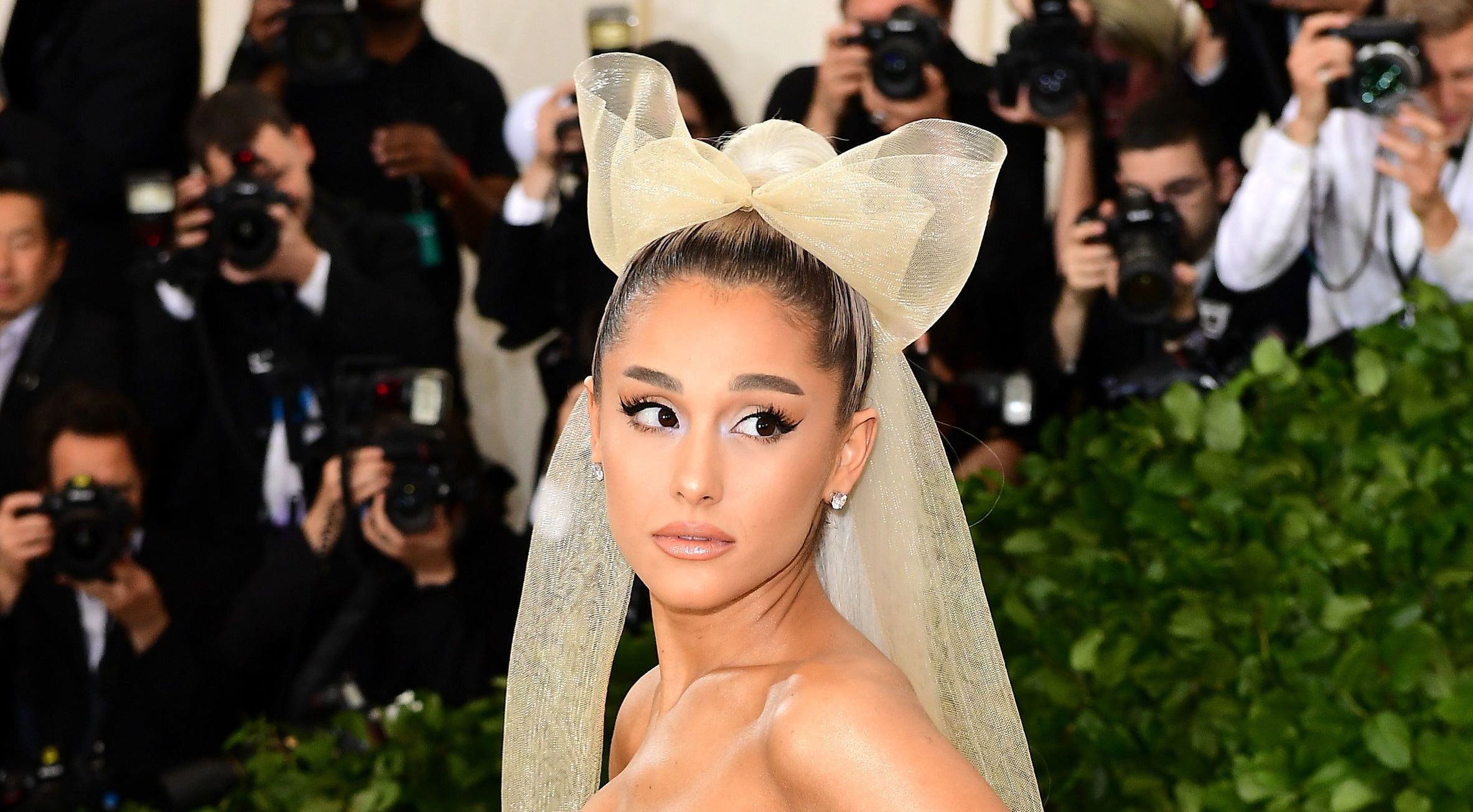 Fans Are Losing Their Sh*t Over Ariana Grande's New Mac Miller