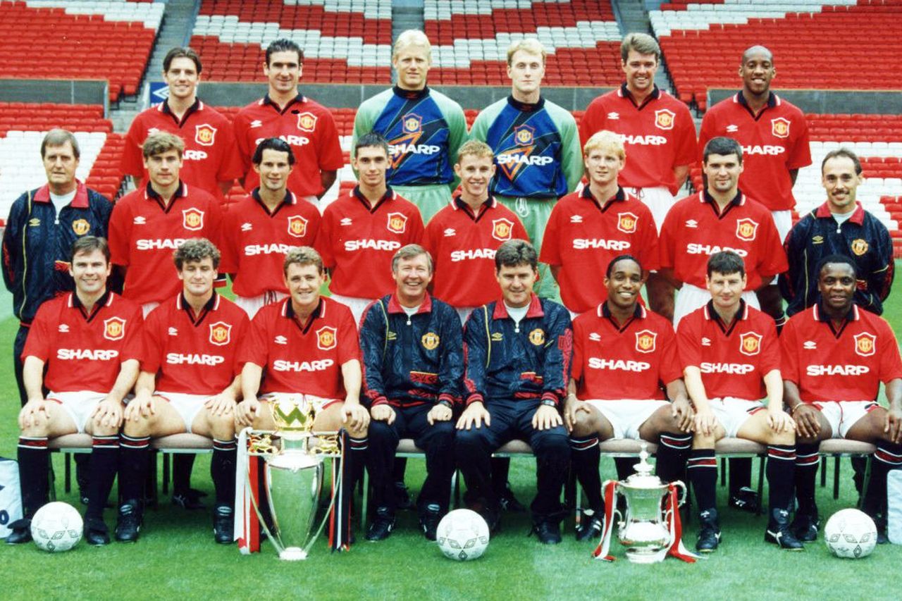 Roy Keane  Manchester united team, Manchester united football, Manchester  united football club