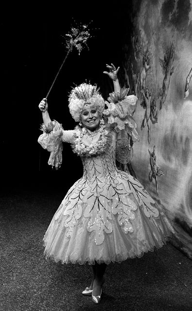 Dame Barbara pictured in 1987 on stage at the London Palladium in panto rehearsals (PA)