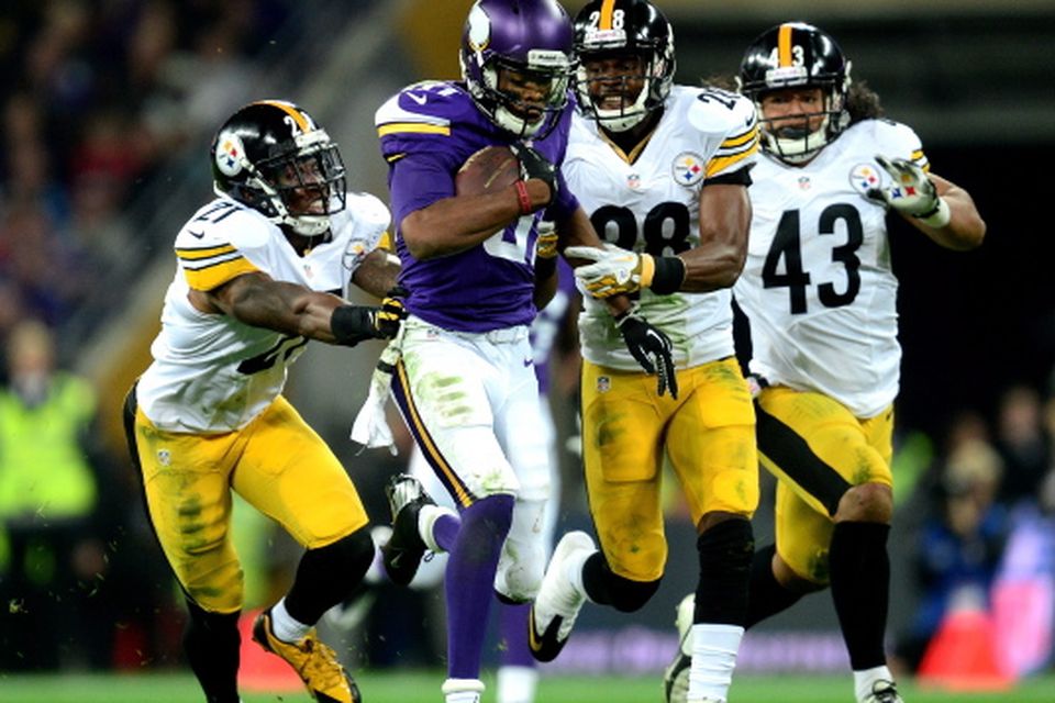 Minnesota Vikings: Jerome Simpson's ticket to exclusive club is jersey  number 81 – Twin Cities