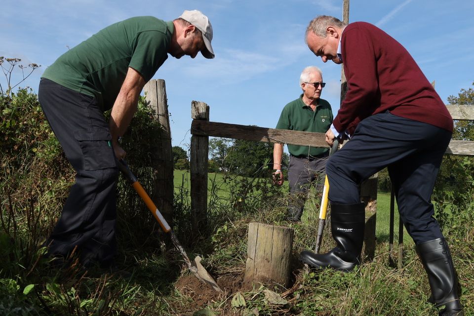 Liberal Democrat leader Sir Ed Davey with The Monday Group volunteers in Sussex (Will Durrant/PA)