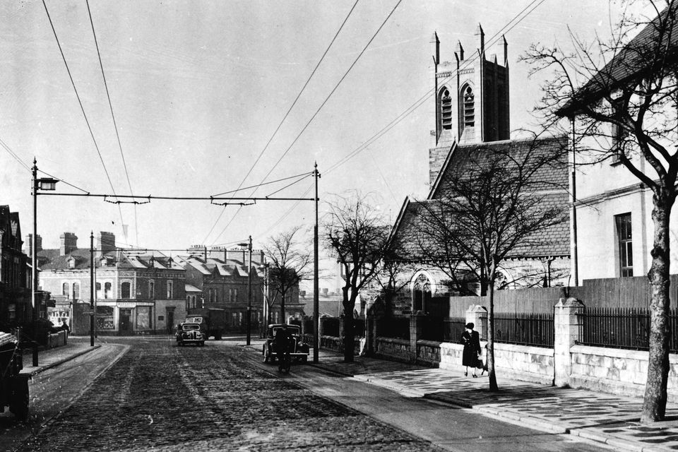 Bloomfield Road, Belfast, looking towards the Beersbridge Road.  1/12/1947
BELFAST TELEGRAPH COLLECTION/NMNI