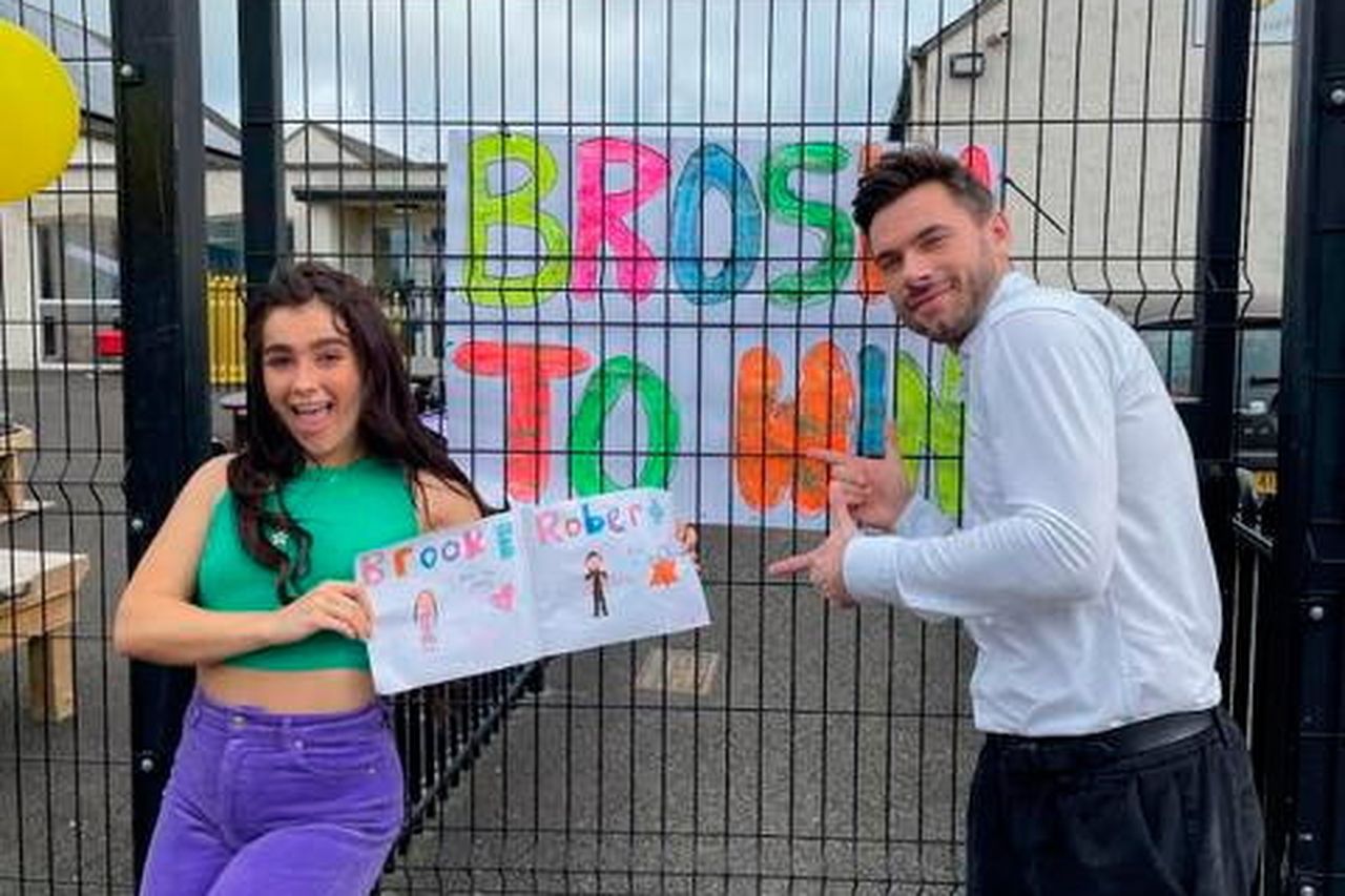 Derry singer Brooke Scullion secures semi-final spot in Dancing With The  Stars