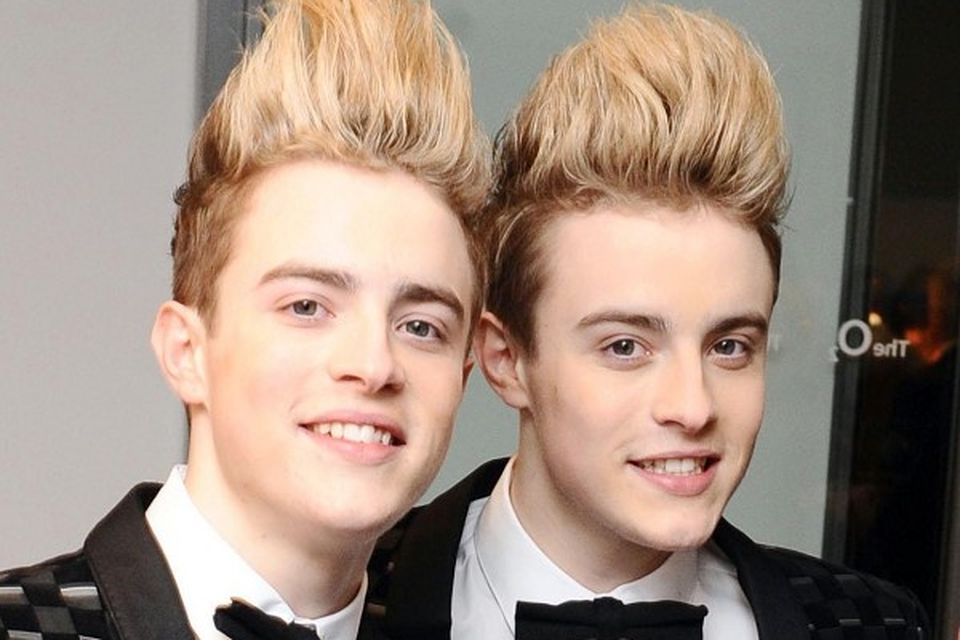 X Factor s Jedward Pledge To Play On After Stage Fall 