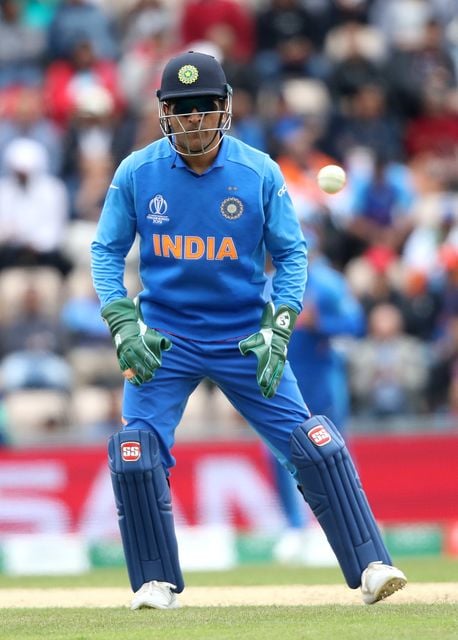 Dhoni cheap cricket gloves