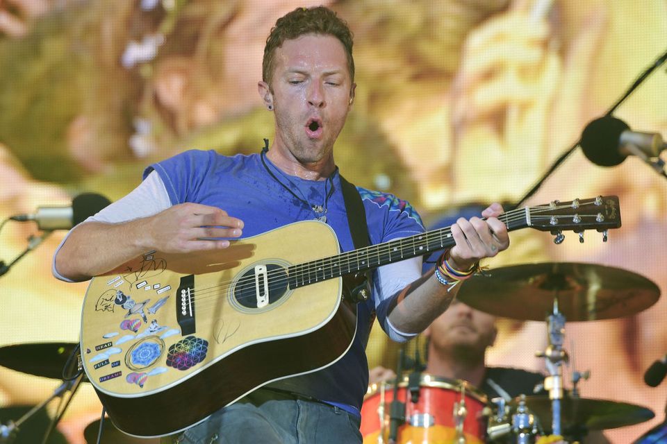 Coldplay Date 2025 Concert Venue with Audience Excitement