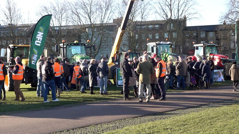 People in Cambridge taking part in the National Farmers’ Day of Unity (Oscar Rihll/PA)