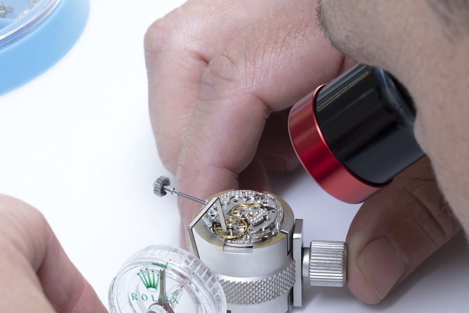 Rolex discount watchmaking school