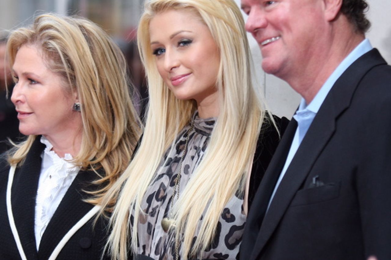 Paris Hilton's self-proclaimed 'iconic' cookware is selling out at Walmart