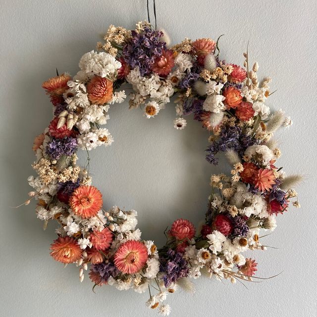 A wreath from nettiesflowers.ie