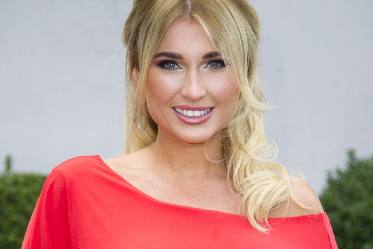Billie Faiers shows off her post baby body in Essex