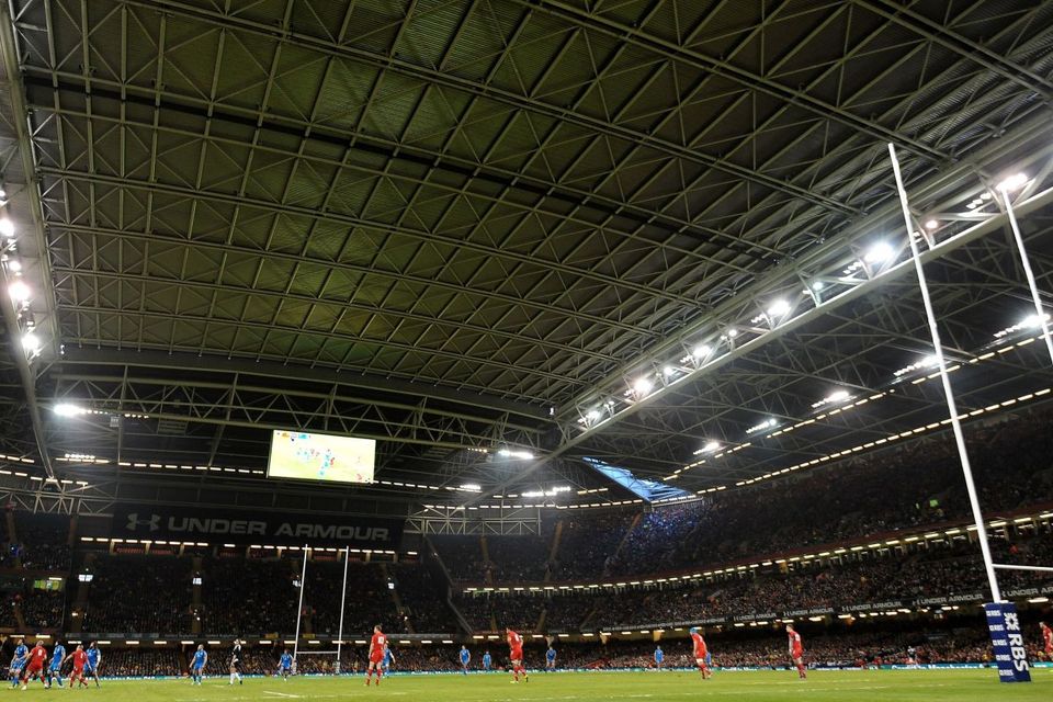 Technical fault means Principality Stadium roof will be open for