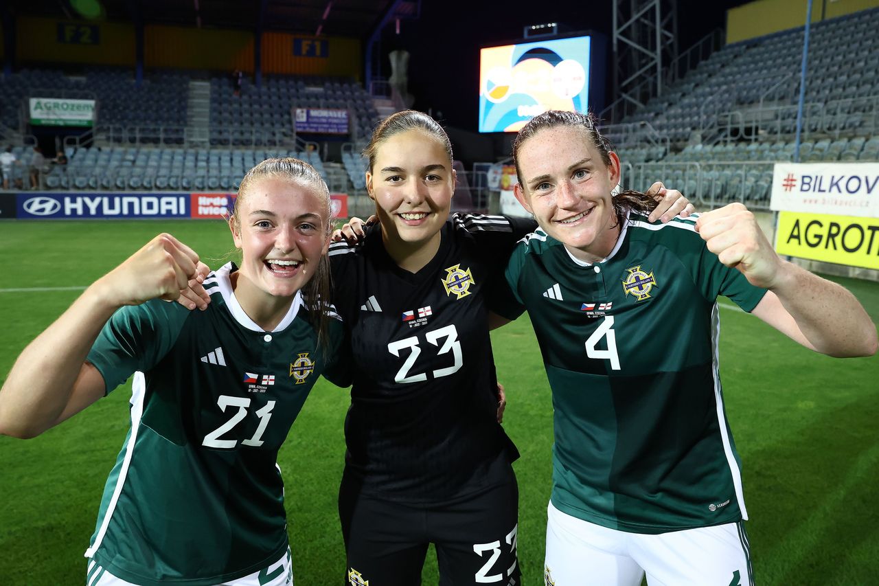 Czechia 0 Northern Ireland 2: Teen goalkeeper Lillie Woods enjoys dream  debut as Northern Ireland beat Czechia | BelfastTelegraph.co.uk