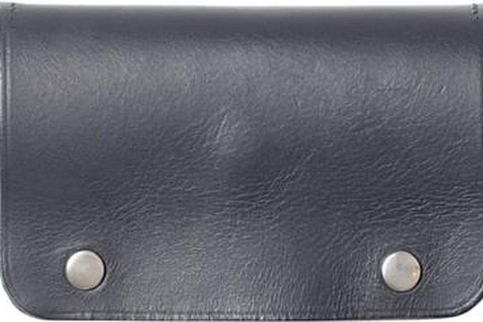 MARGARET HOWELL - Black leather travel wallet