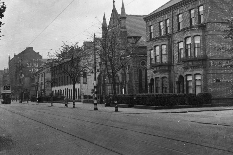 Dublin Road. Belfast.  7/10/1942
BELFAST TELEGRAPH COLLECTION/NMNI