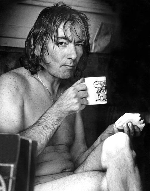 Joey Dunlop takes a tea break at the Carrowdore 100 in County Down. Photo: Stephen Davison