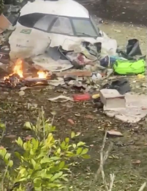 Wreckage of a plane that crashed by a home in Vinhedo, Sao Paulo state, Brazil (Felipe Magalhaes Filho via AP)