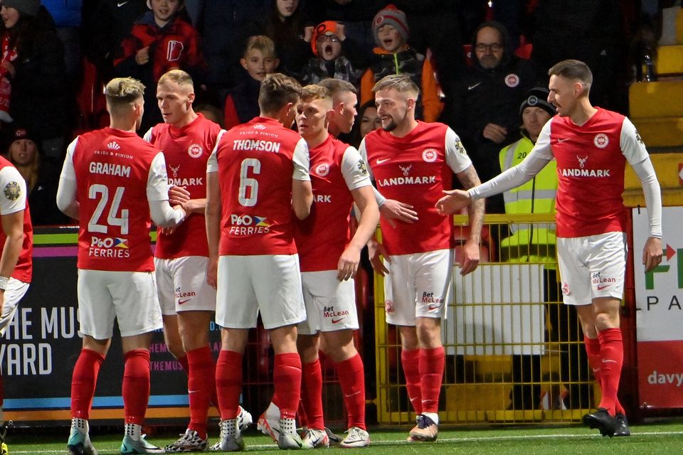 Larne hold on to see off Glentoran and hit top spot in Premiership