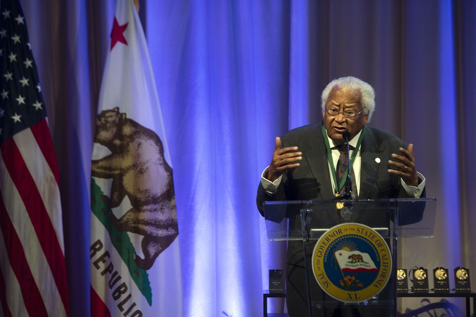 James Lawson addresses the crowd at the 13th Annual California Hall of Fame California Museum in downtown Sacramento in 2019 (Daniel Kim/AP)